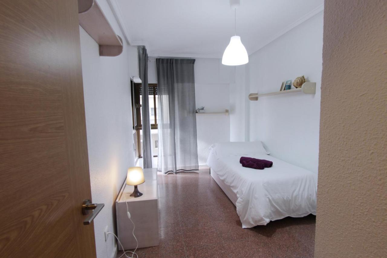 Apartamentos Costazul 또레비에하 외부 사진
